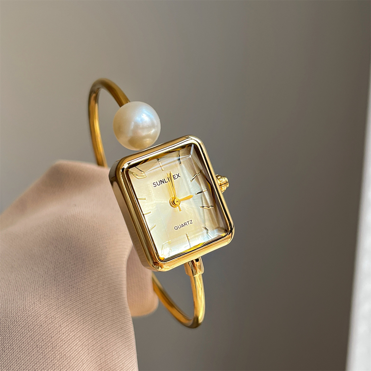 Luxury Watch Square - Reloj de pulsera de perlas cuadradas