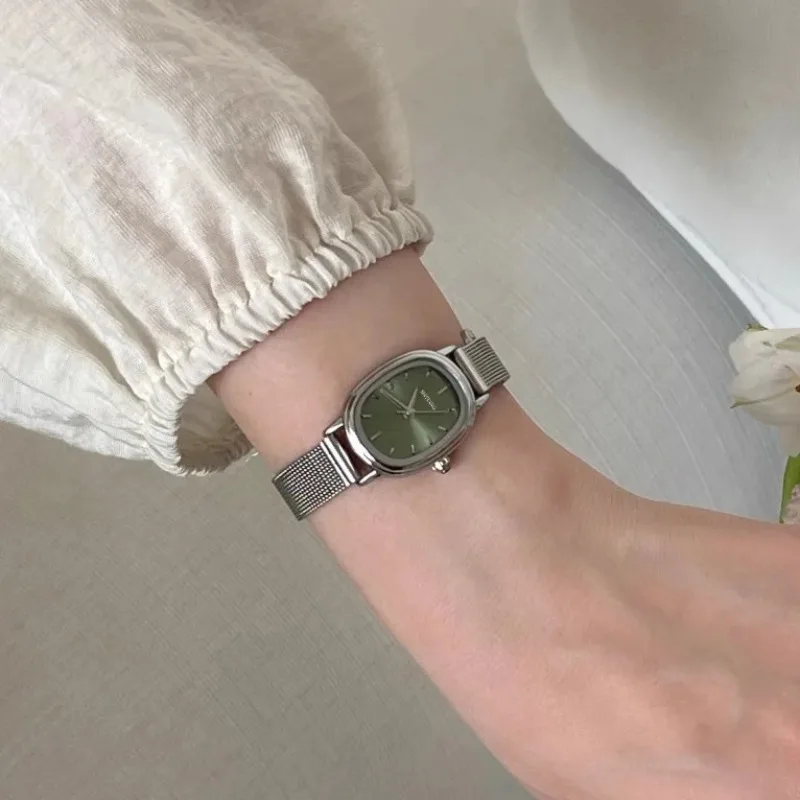 Luxury Watch Green Dial - Reloj verde con esfera ovalada pequeña,