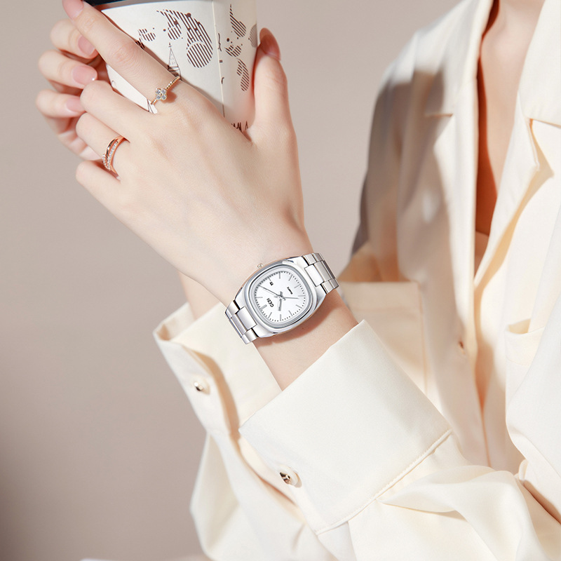 Reloj de Mujer UTHAI CQ361, El - Luxury Watch Square reseña y precio