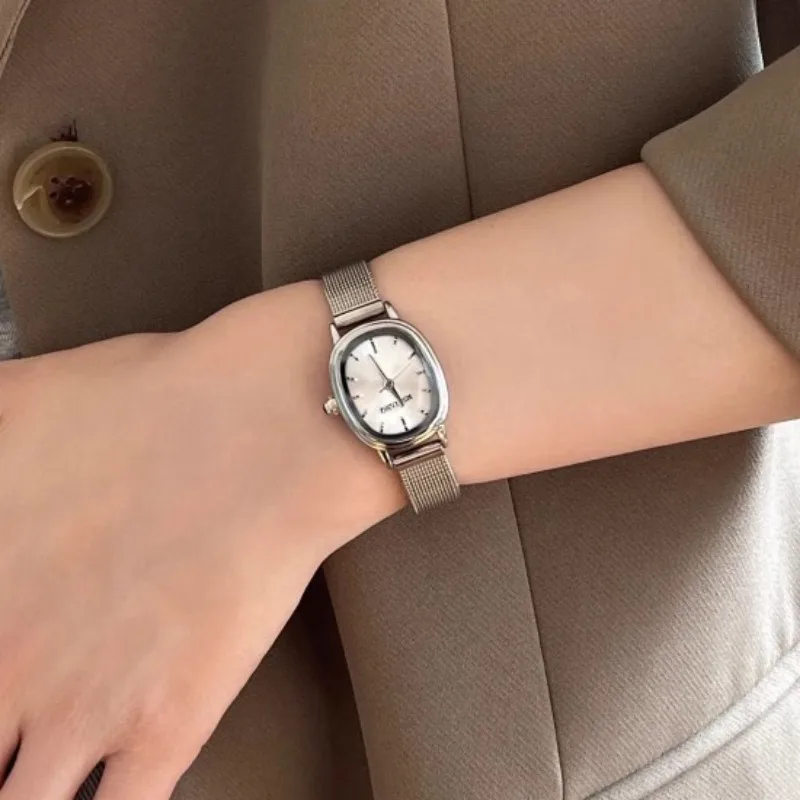 Reloj verde con esfera ovalada - Luxury Watch Green Dial reseña y precio